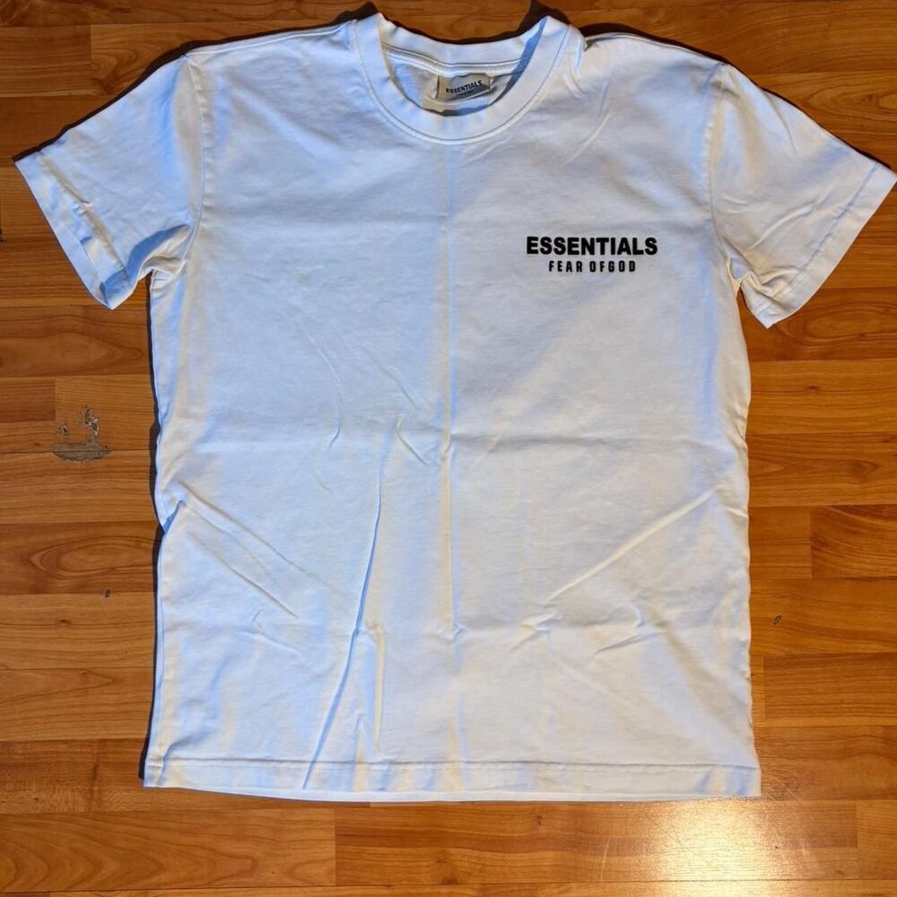 Essential Fear Of God White T Shirt Streetwear Minimalist Designer Tee